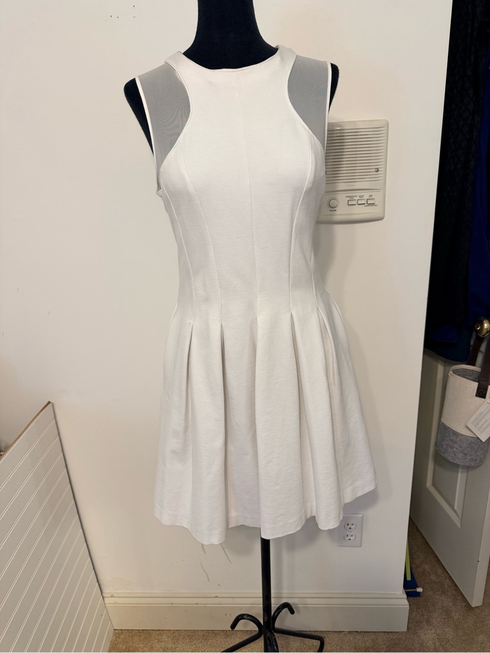 Banana Republic White Sleeveless Pleated Fit-and-Flare Dress